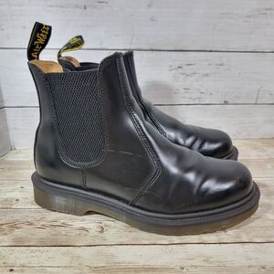 Dr. Martens 2976 Women's Virginia Leather Chelsea Boots